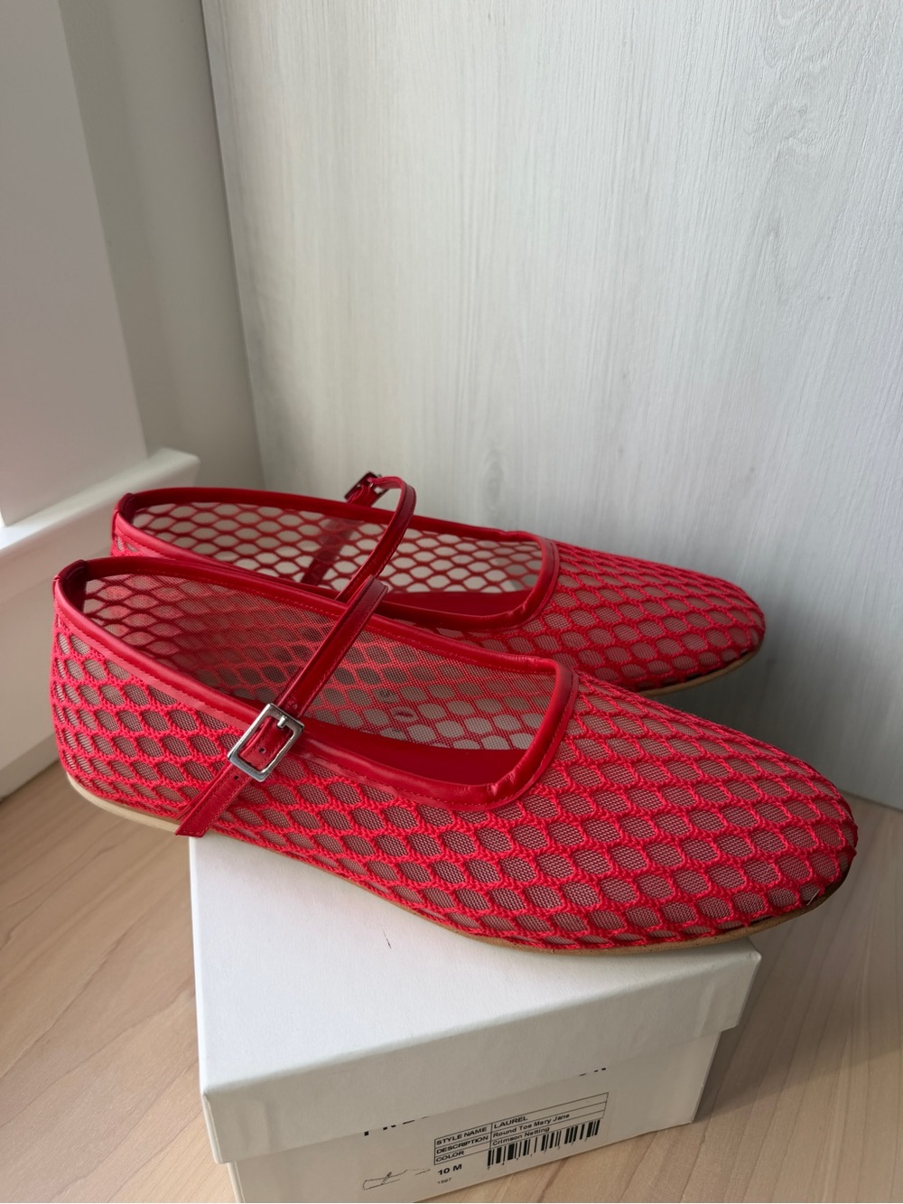 Freda Salvador Laurel Fishnet Mary Jane Flats Crimson Red Size 10 - Picture 3 of 10